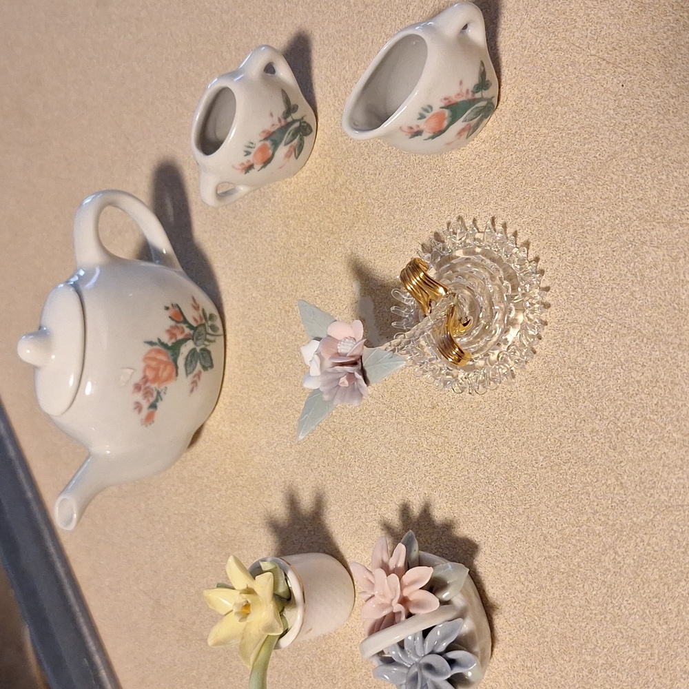 Glass Trinket Items